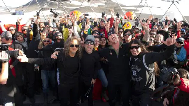 Metallica Konzert in der Antarktis mit Kopfhörern
