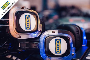 Silent Disco Kopfhörer mit IKEA Branding