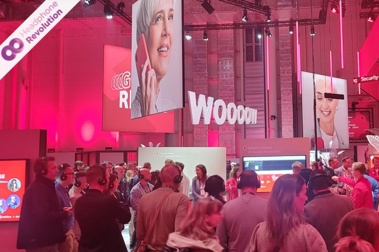 Silent Conference Kopfhörer HR SC Flex von Headphone Revolution auf dem OMR Festival 2025 in der Messe 2025