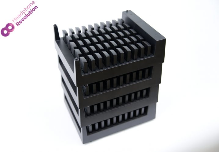 Akkuladebox für Silent Hybrid Kopfhörer Modell "HR Z-Pro 50X" von Headphone Revolution